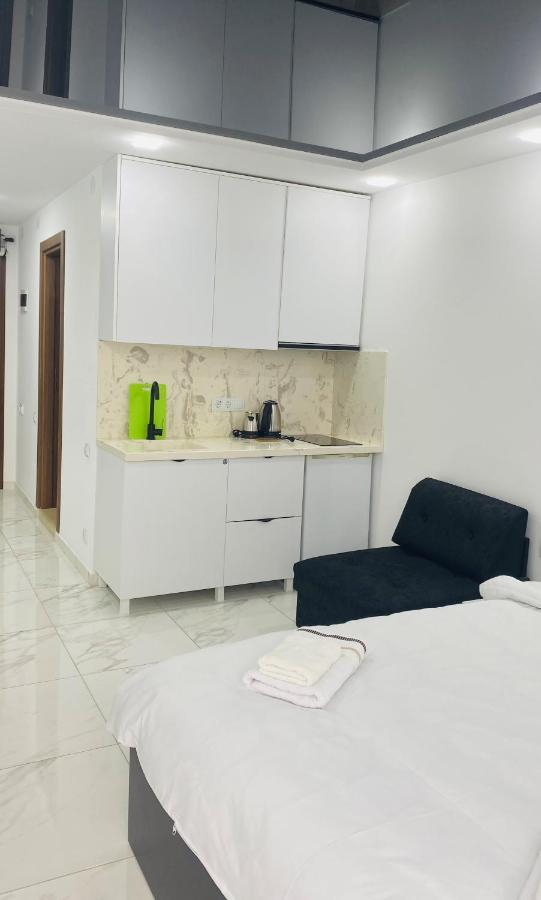 Sea View Studio Apartment In Orbi Residence Batumi Luaran gambar