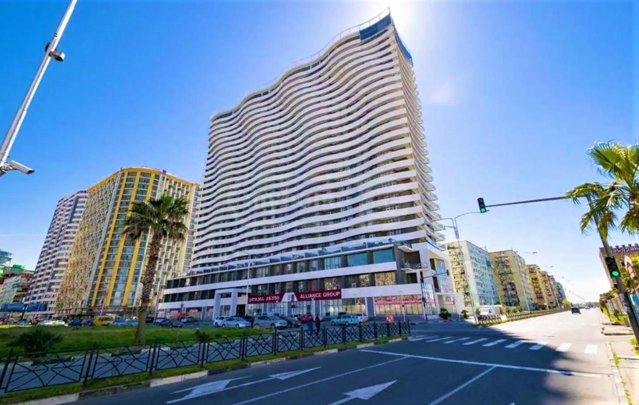Sea View Studio Apartment In Orbi Residence Batumi Luaran gambar
